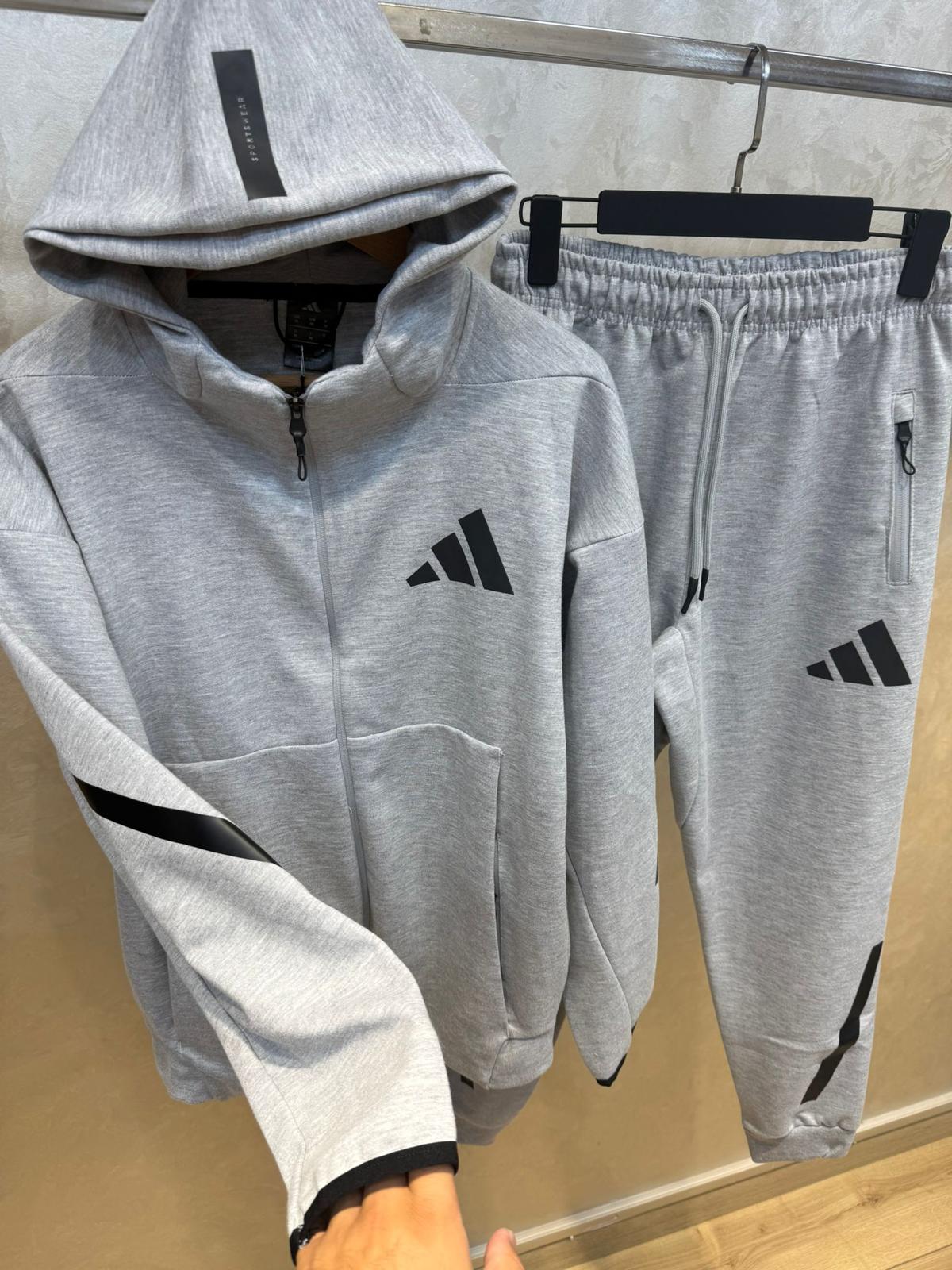 ADIDAS KOMPLET - Sivi
