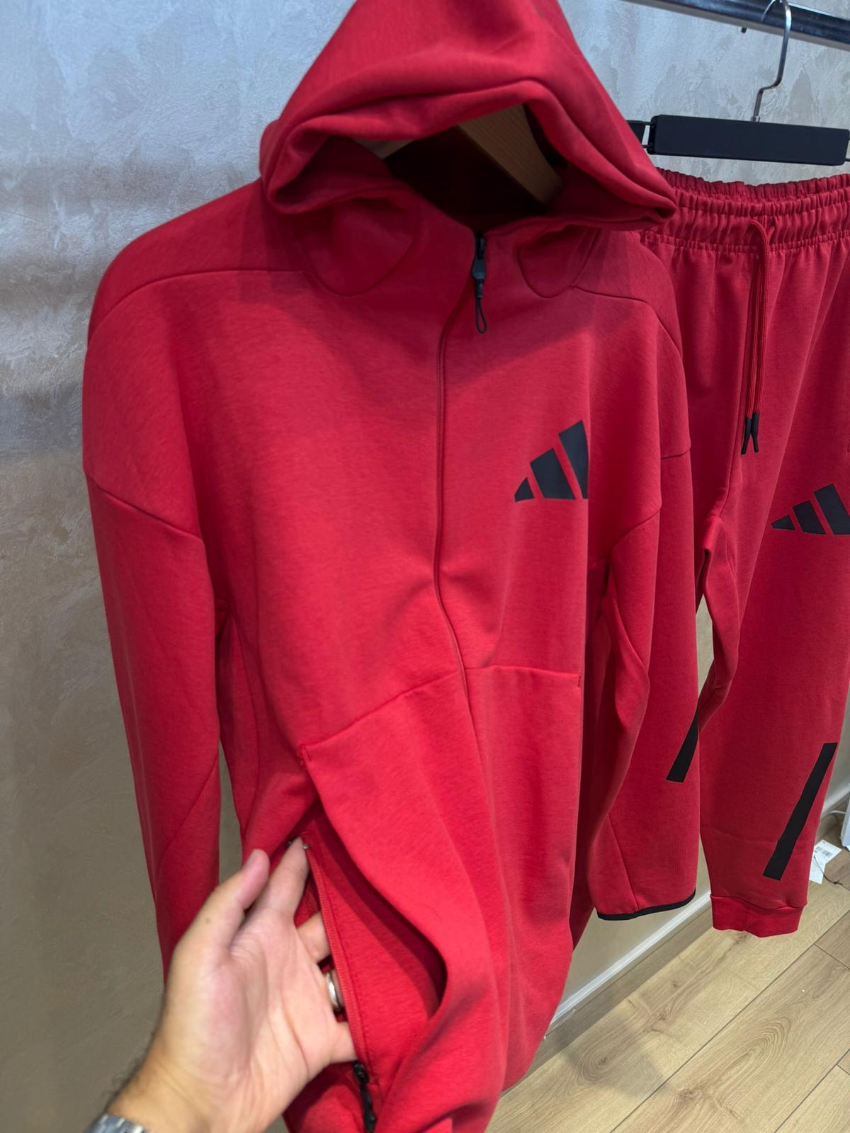 ADIDAS KOMPLET - Crveni