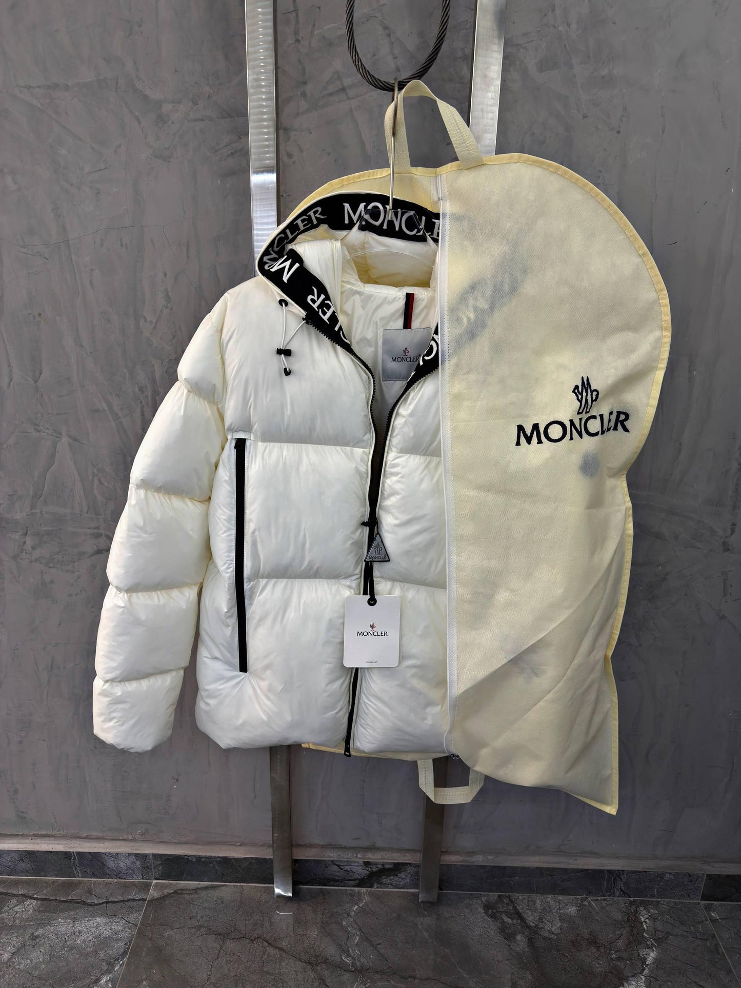 MONCLER Muška zimska jakna