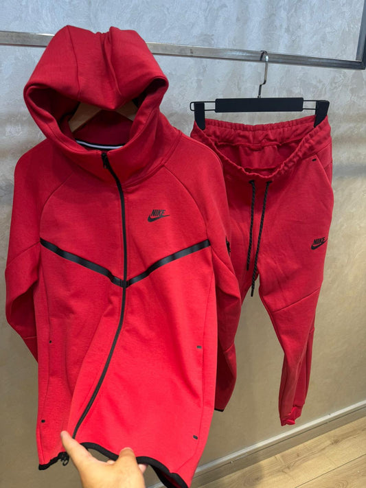 NIKE TECH FLEECE KOMPLET - Crveni